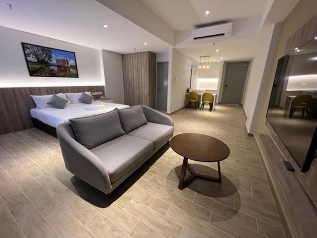 Amverton Cove Golf & Island Resort Banting  Eksteriør billede